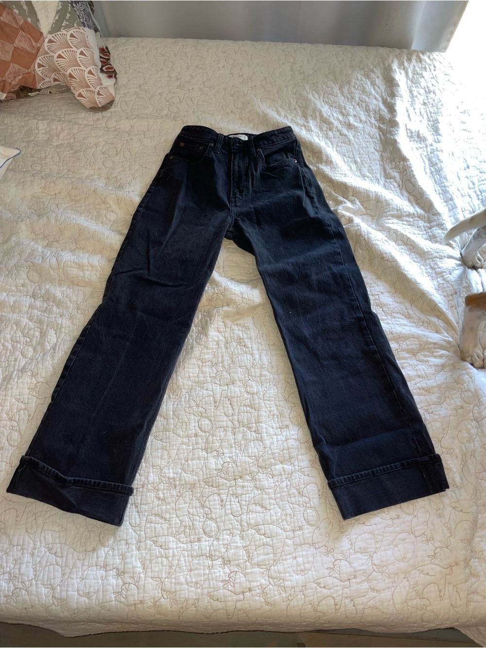 Abercrombie 90’s High Rise Straight-Leg Jeans
